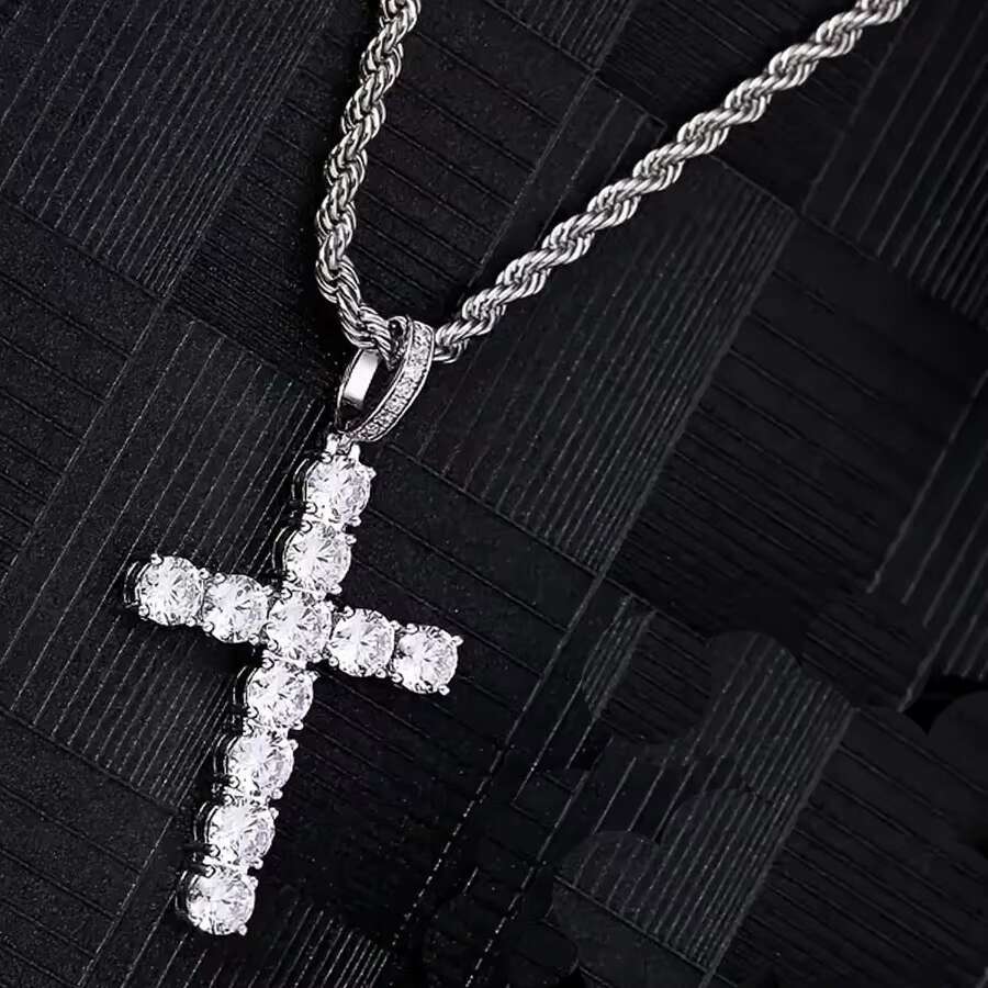 Men's casual simple American style hip-hop cross pendant necklace 925 silver plated gold with linked chain Moissanite