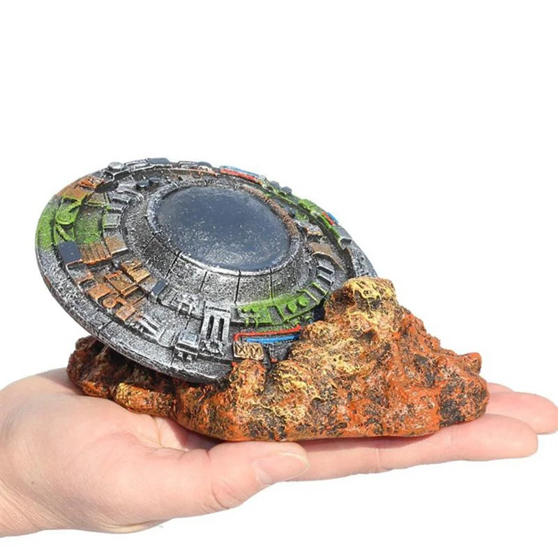 1Pc Emulation UFO Wreck Aquarium Landscaping Decorations Spaceship Resin Craft Fish Tank Ornament 250604