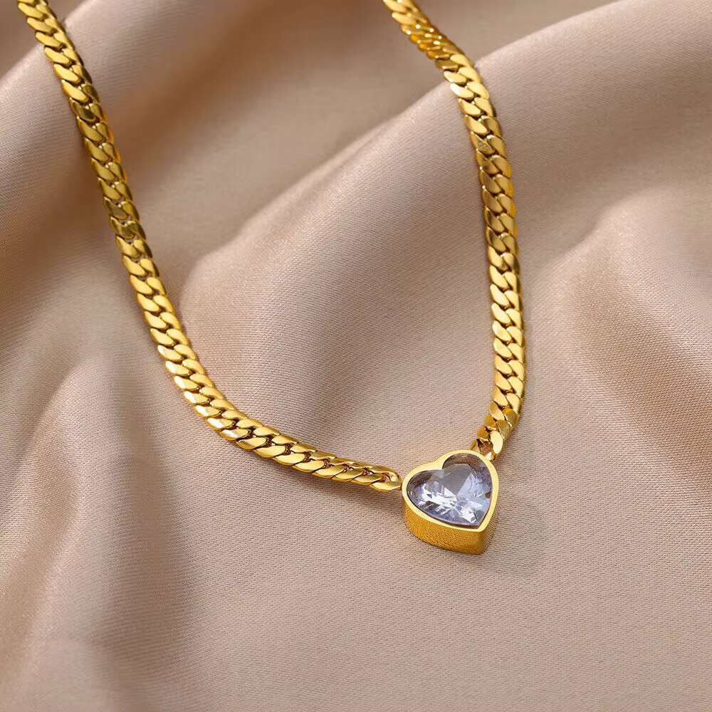 Hot sale shiny diamond gold heart-shaped Cuban bracelet 925 silver Cuban chain style heart-shaped necklace jewelry set