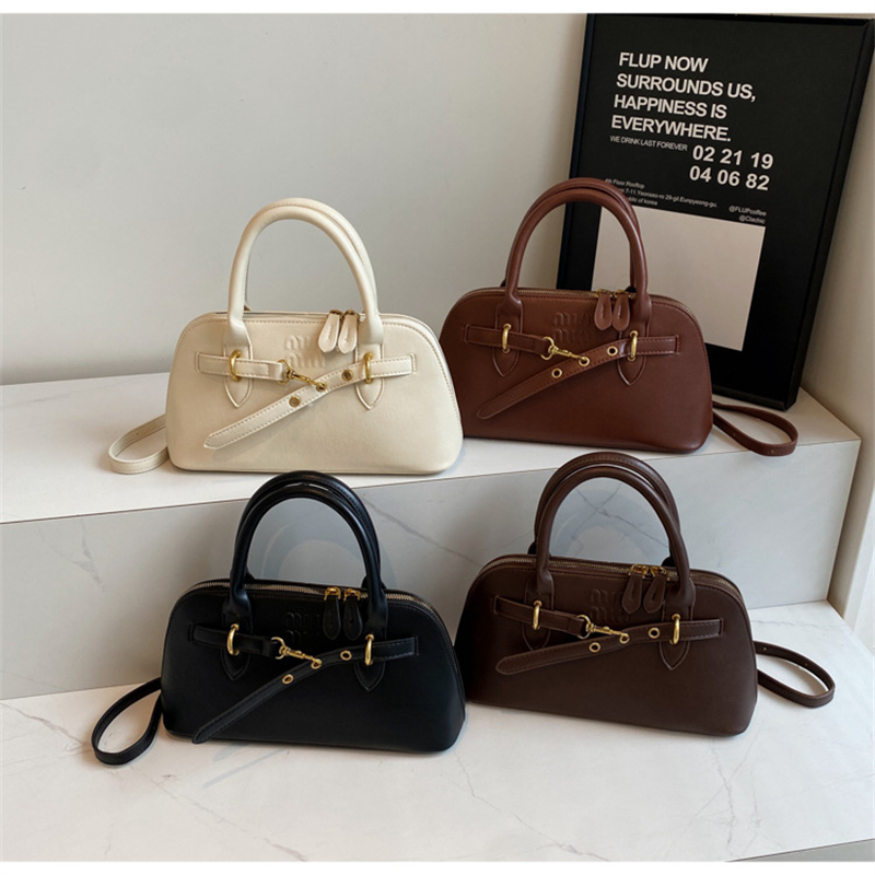 hot free shipping designer Shoulder shoulder for woman outfit lady bag fashion outdoor vintage handbag black white