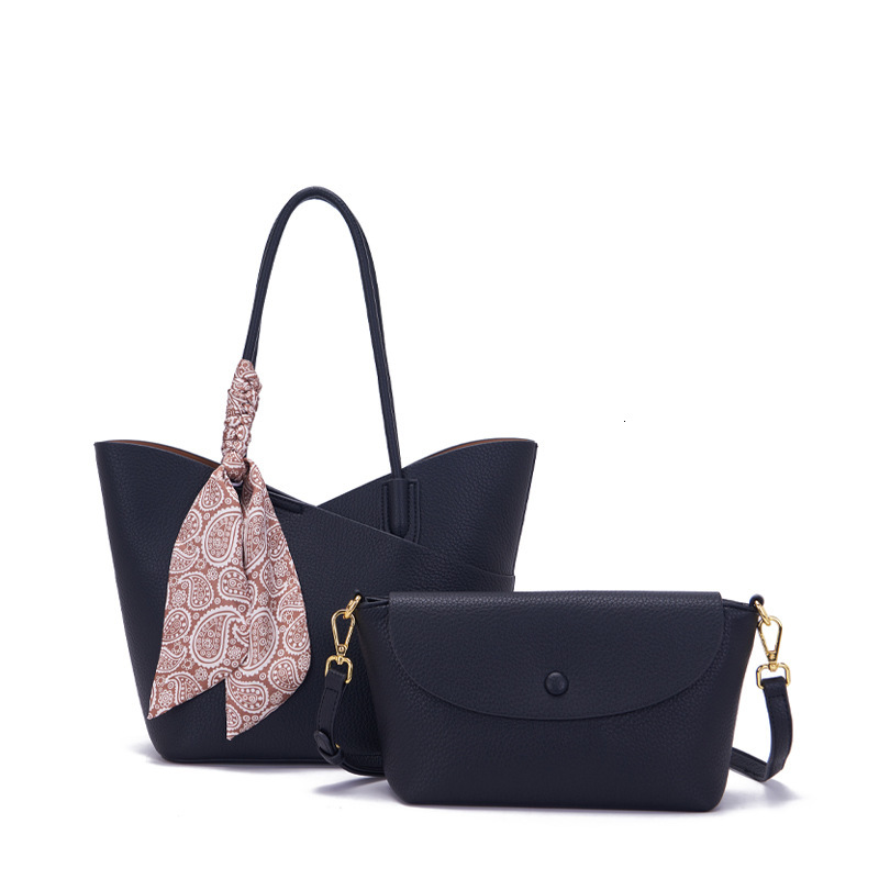 Free Shipping Fashion Women's Handbag Urban Minimalist New Tote Bag Designer Soft Faced Single Shoulder Baozi Mother Bag Commuting Armpit Bag