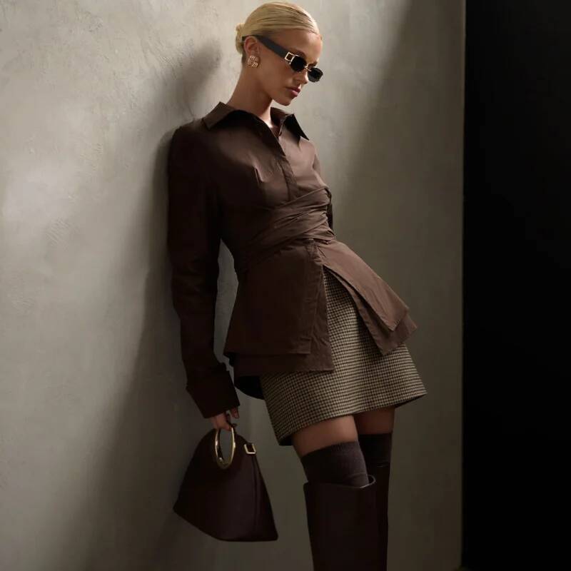 Elegant Women's Waist Up White Shirt Pleat Lapel Long Sleeve Button Blouses Top 2025 Spring Summer Lady High Street Outwear New