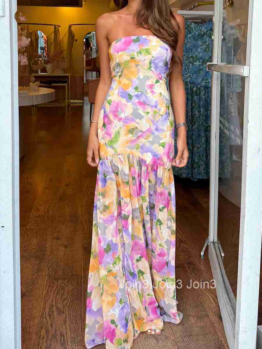 Elegant Off-shoulder Maxi Dress with Boho Floral Print and Open Back Design for Summer Wedding Party Vacation Wear