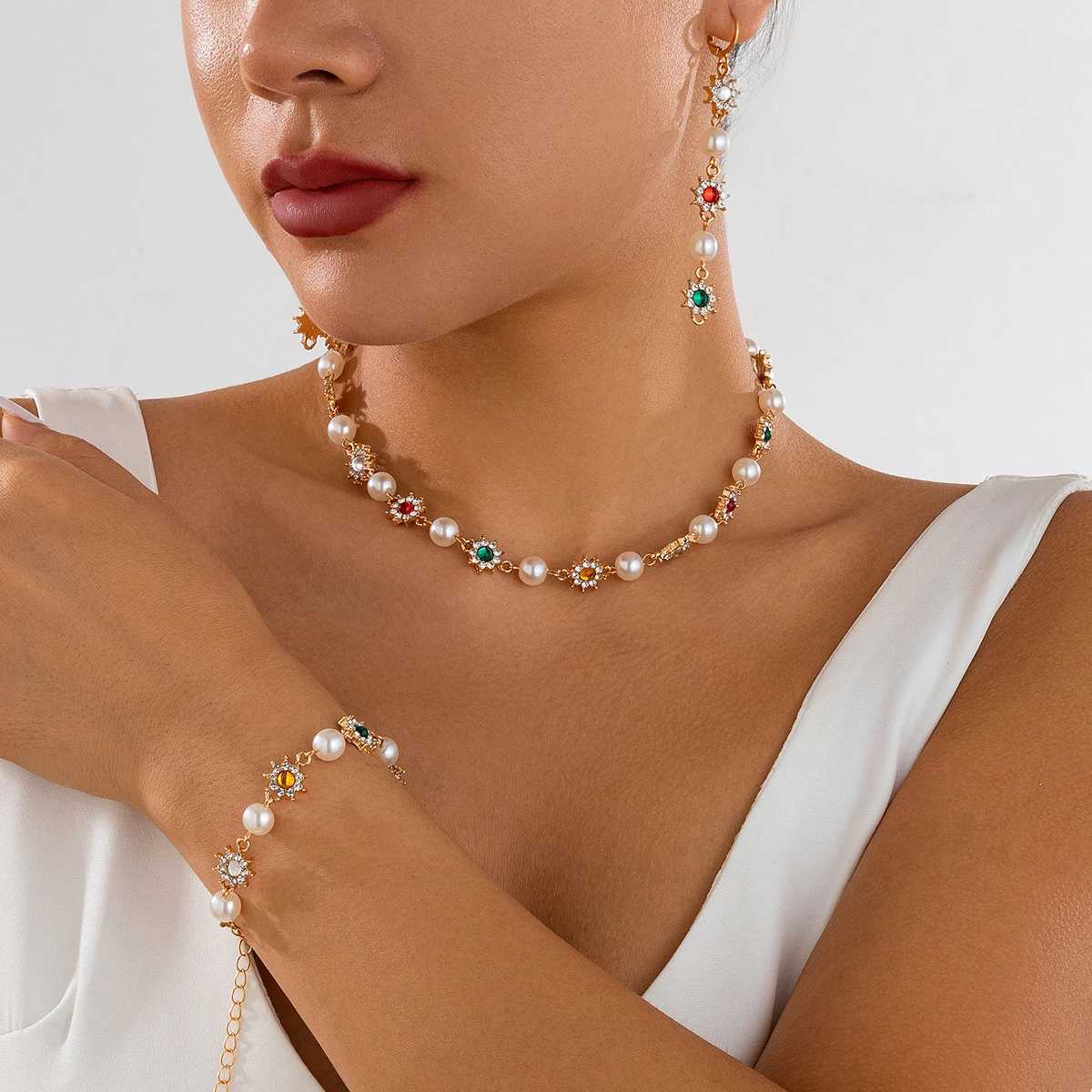 SHIXIN Luxury Shinny Colorful Rhinestone Short Necklace Earrings Women Imitation Pearl Choker Christmas Jewelry Set Z250607