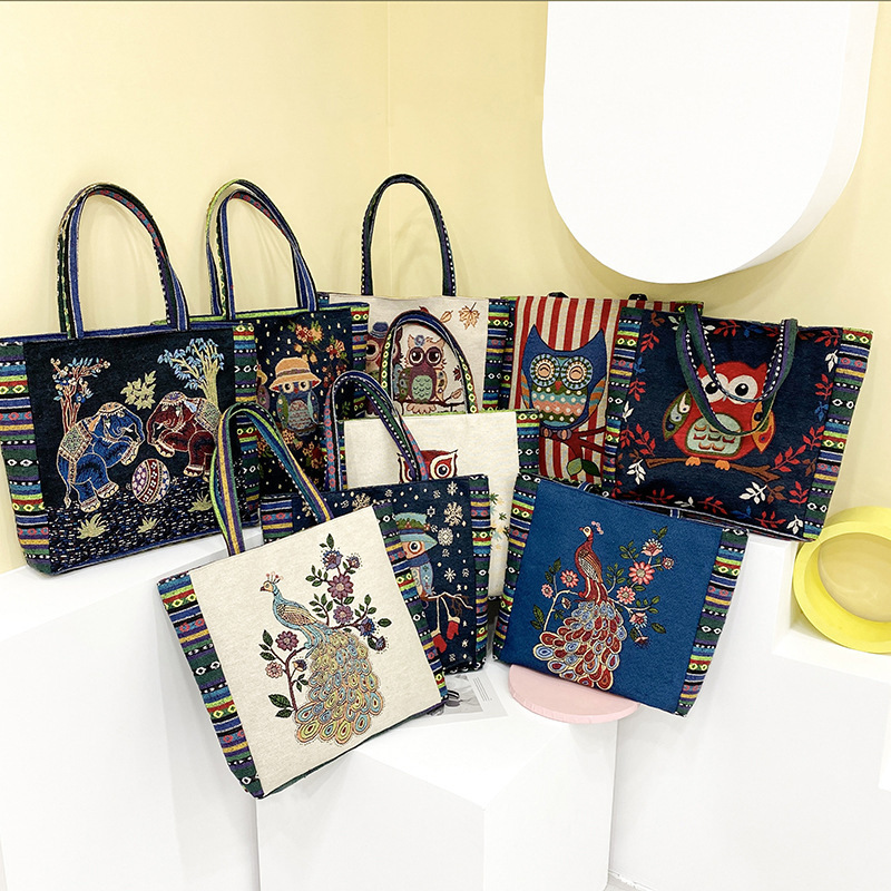 Free Shipping 2025 New Designer Bag Cross-border Large Capacity Women's Handbag Retro Ethnic Style Double-sided Printed Canvas Shoulder Bag Luxur