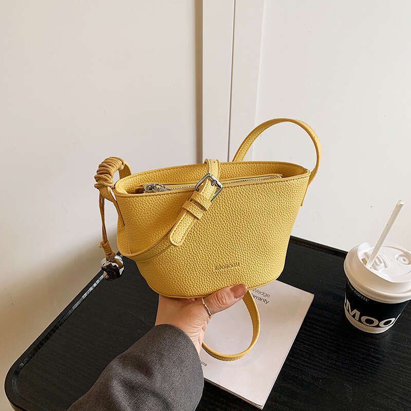 Yuanbao 2025 New Fashion Versatile Single Shoulder Crossbody High-end Boat Mini Small Bag for Women