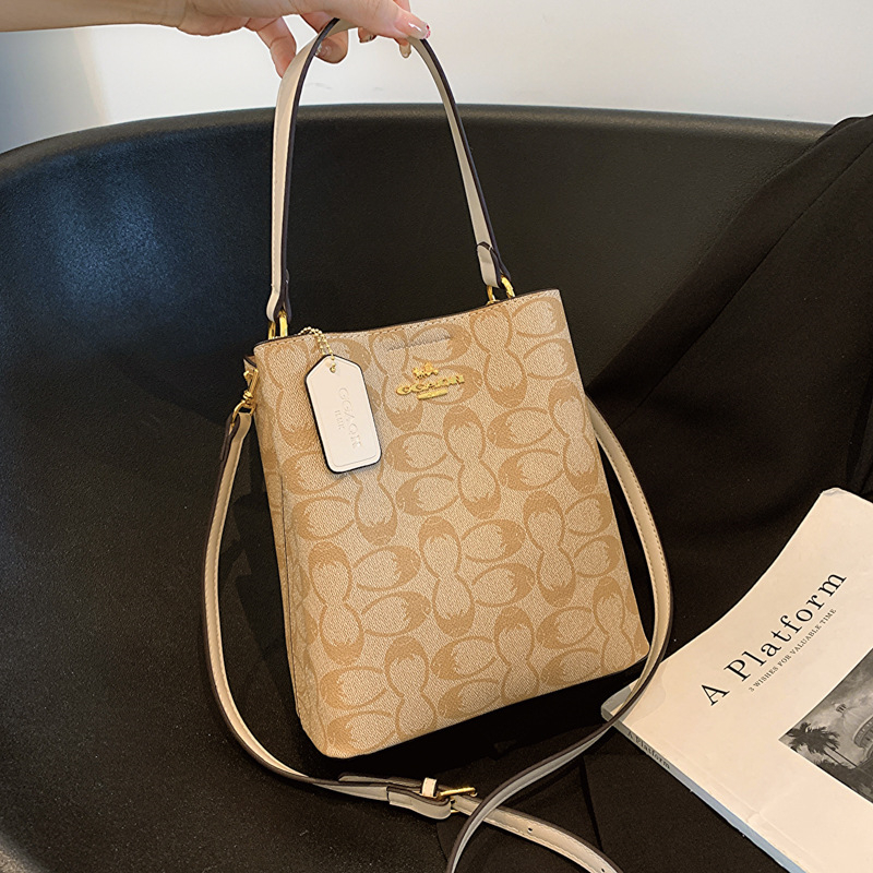 hot free shipping designer Shoulder shoulder for woman new casual daily outfit flap classic cross bag black white khaki
