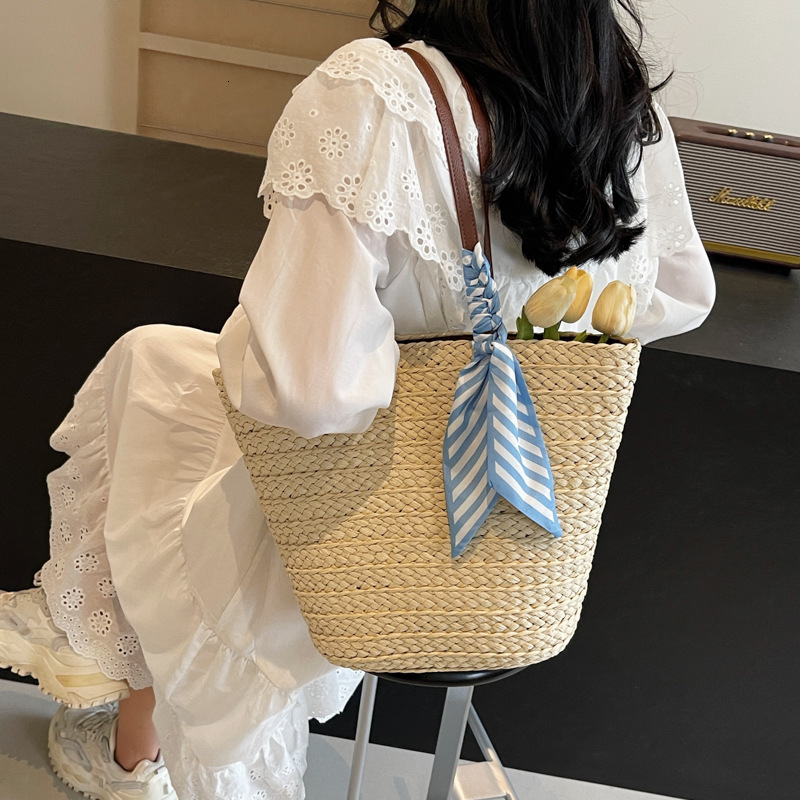 designer Straw Woven Tote Bag for Women Large Capacity 2025 New Vacation Beach Bag Woven Bucket Bag Basket Co