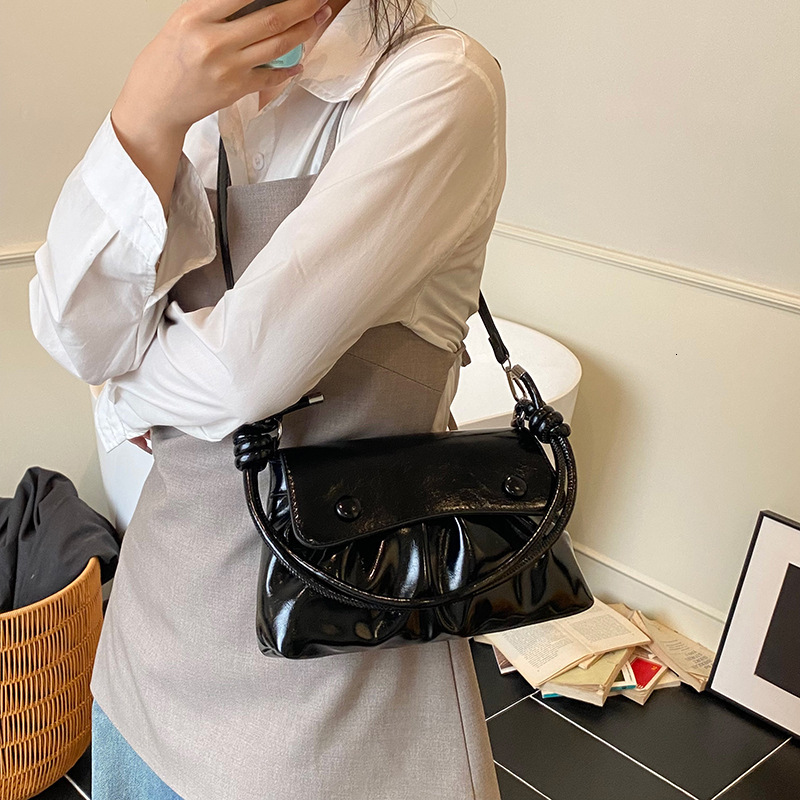 designer Pleated Small Bag for Women Summer 2025 New Trendy Fashion Versatile Chain Crossbody Shoulder Underarm Small Squar