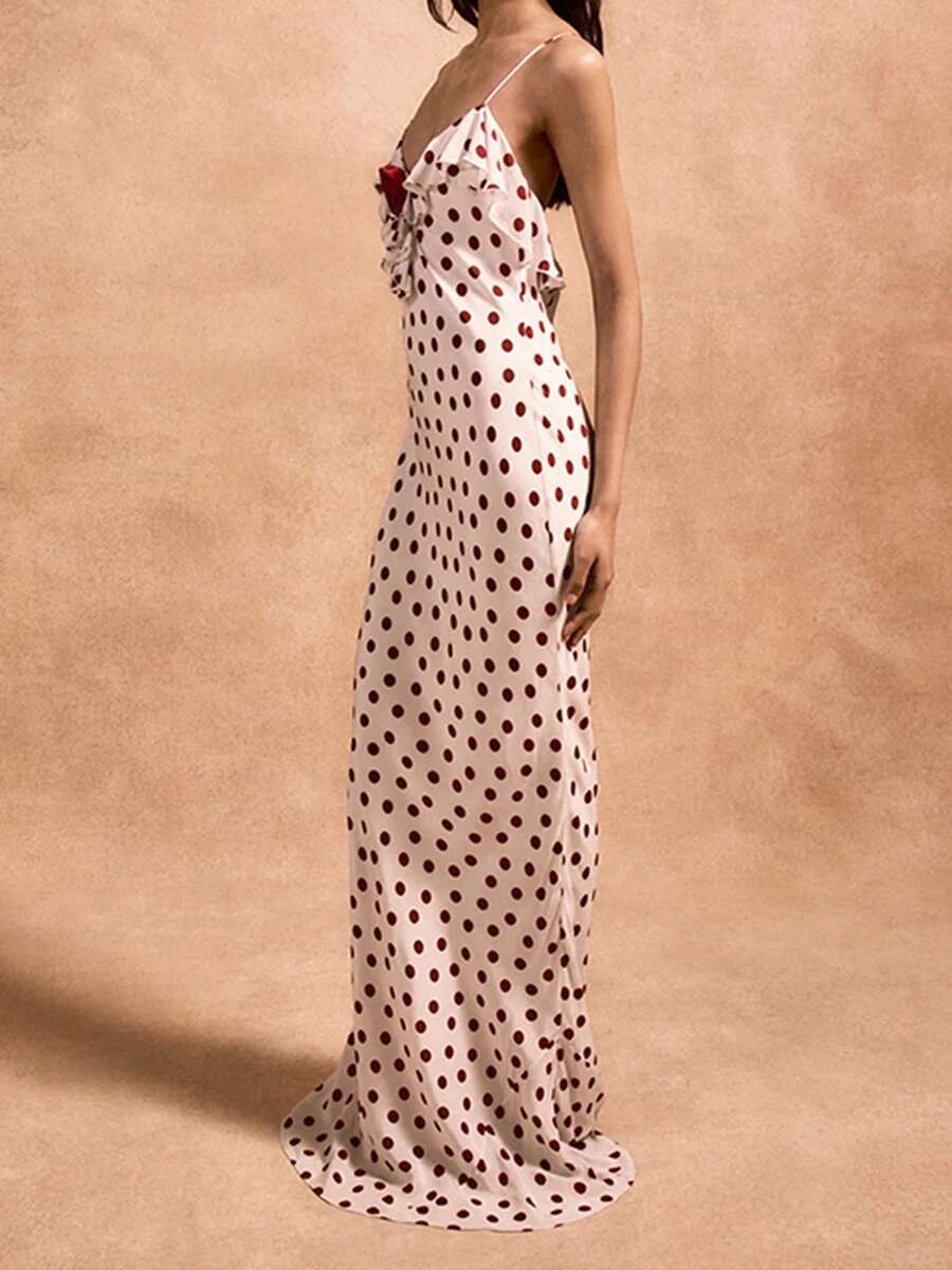 Elegant Off-shoulder Maxi Dress with Ruffle Detail and V-neckline Sleeveless Bodycon Dress for Summer Parties and Events