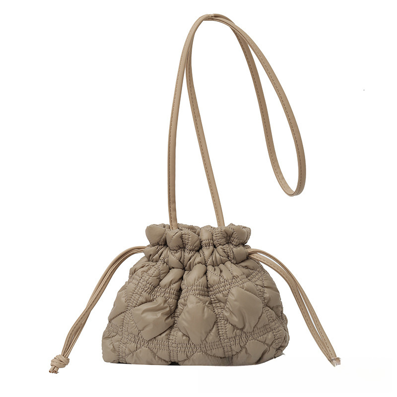 Free Shipping 2025 New Designer Bag Minimalist Quilted Drawstring Bucket Bag Luxury Wallet Soft Nylon Shoulder Bag Lightweight Dumpling Bag Trendy Han