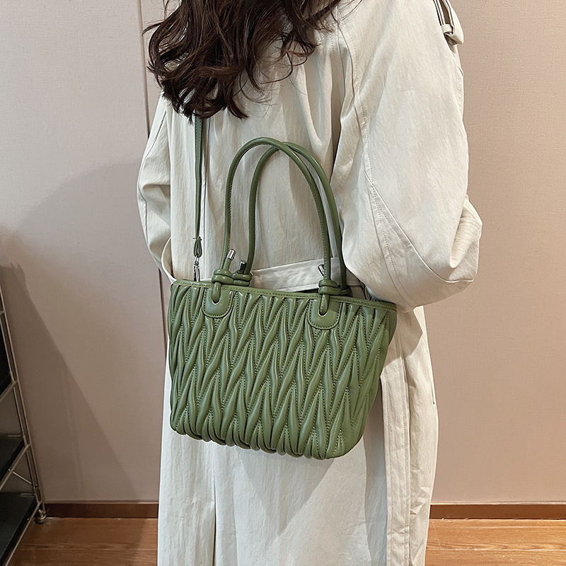 designer High-End Wrinkled Small Bag for Women 2025 New Trend Versatile Crossbody Bag Fashion Casual Handbag Bucket Bag