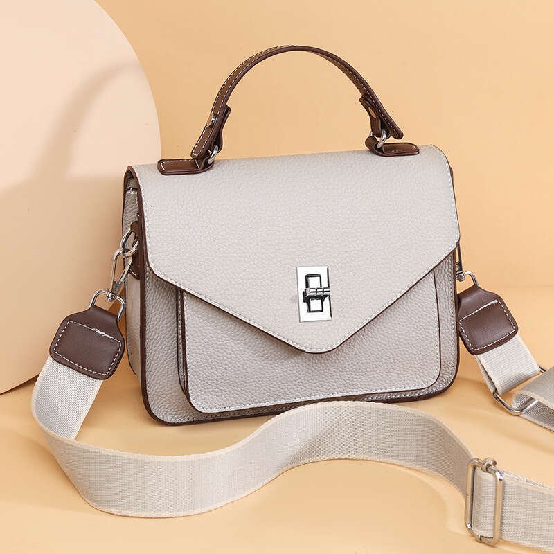 Genuine Leather Elegant Women's Versatile Handbag New Ladies Commuter Messenger French Style Crossbody Small Square Bag