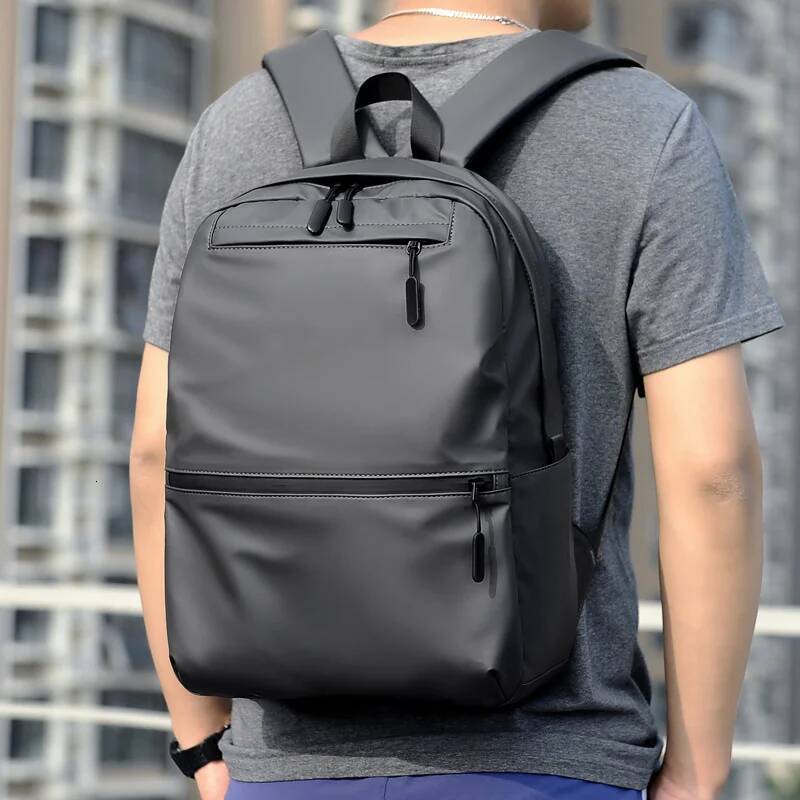 New fashionable large-capacity backpack laptop bag