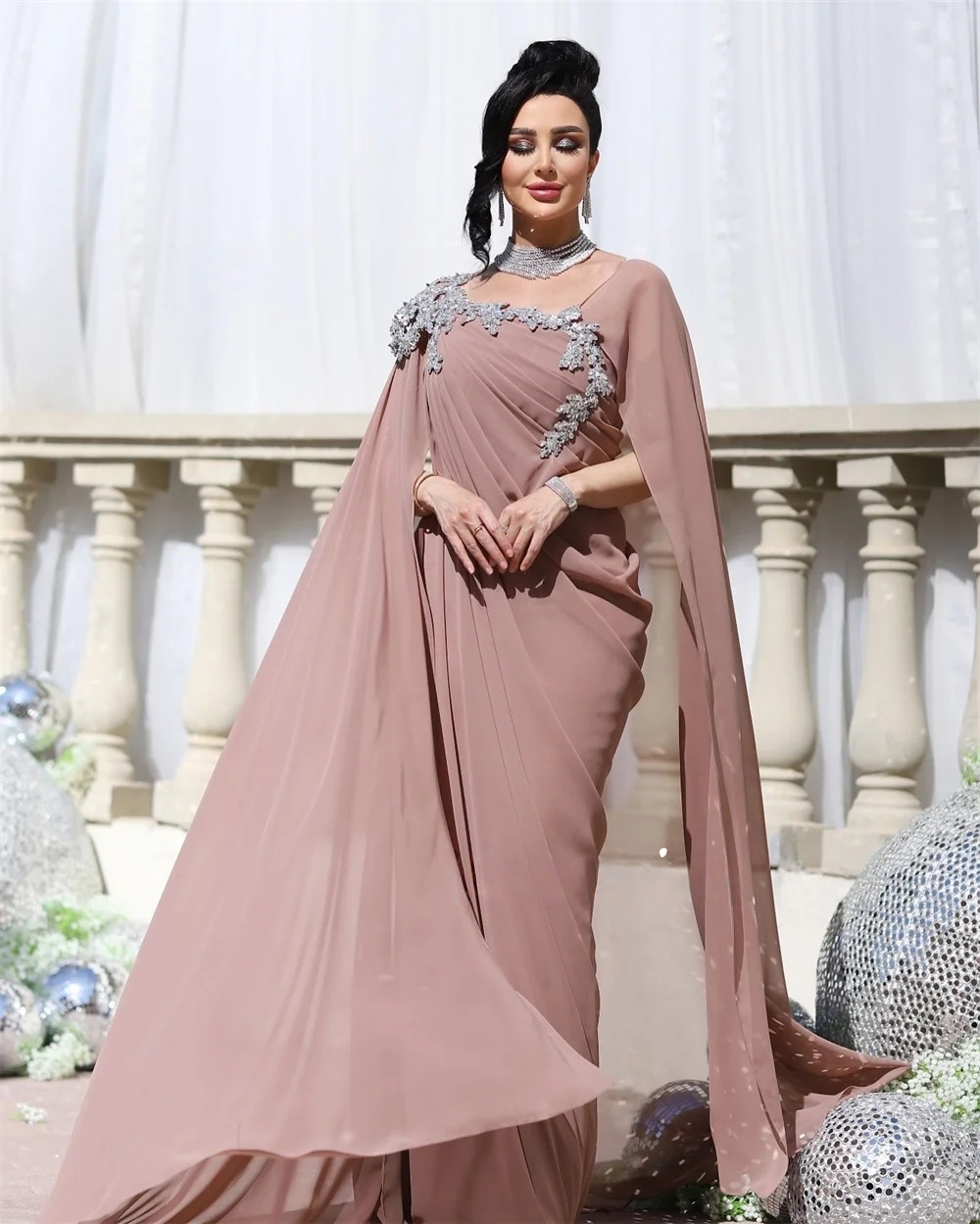 Elegant Arabic Chiffon Long Evening Dresses Pleats Cape Wrap Dusty Formal Occasion Party Gowns Appliques Beaded Chic Prom Dress