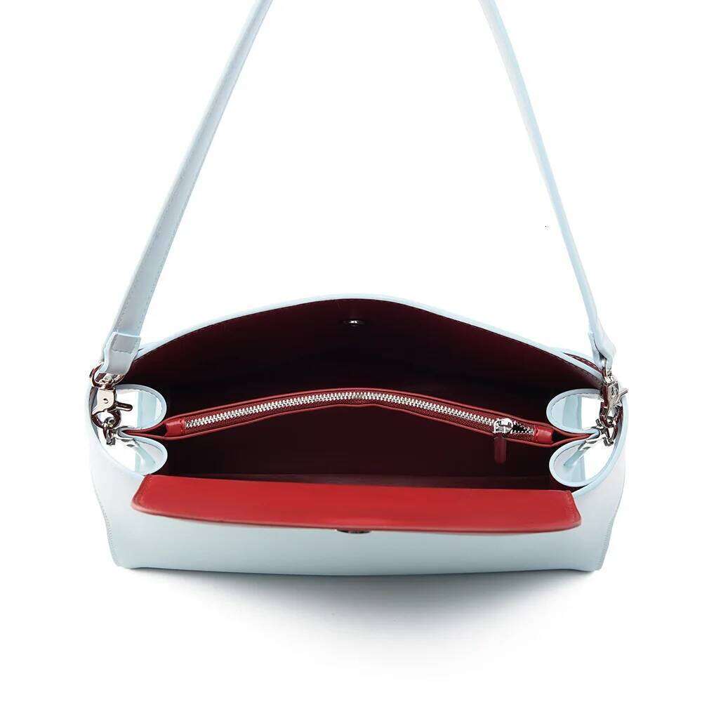 Fashion Large Capacity Women Shoulder Bags Designer Chic Lock Handbags High Quality Pu Leather Underarm Bag 2025 New