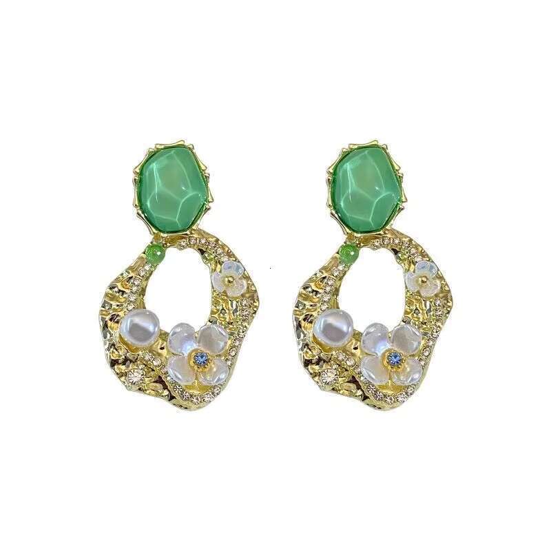 Japanese and Korean Style Luxury Simple Personalized Hollow Out Geometry Flower Fine Jewelry Earrings