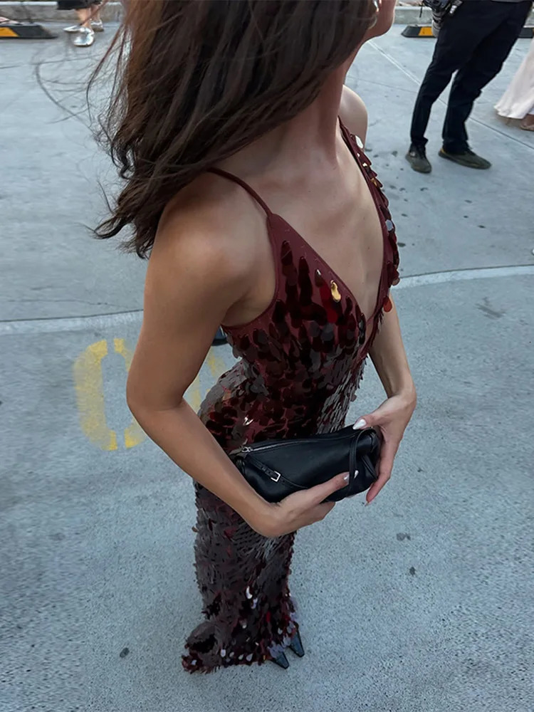 Droplet Sequined Slip Dragging Dress Women Sexy Deep V Sleeveless Backless Bodycon Party Evening Dresses Chic Ladies Gown Robes 250605