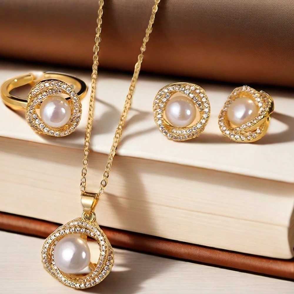 4pcs Rhinestone Jewelry Set Including Necklace Earrings Ring Vintage Elegant Necklace Adorned With Faux Pearls In Petals Spring Z250607