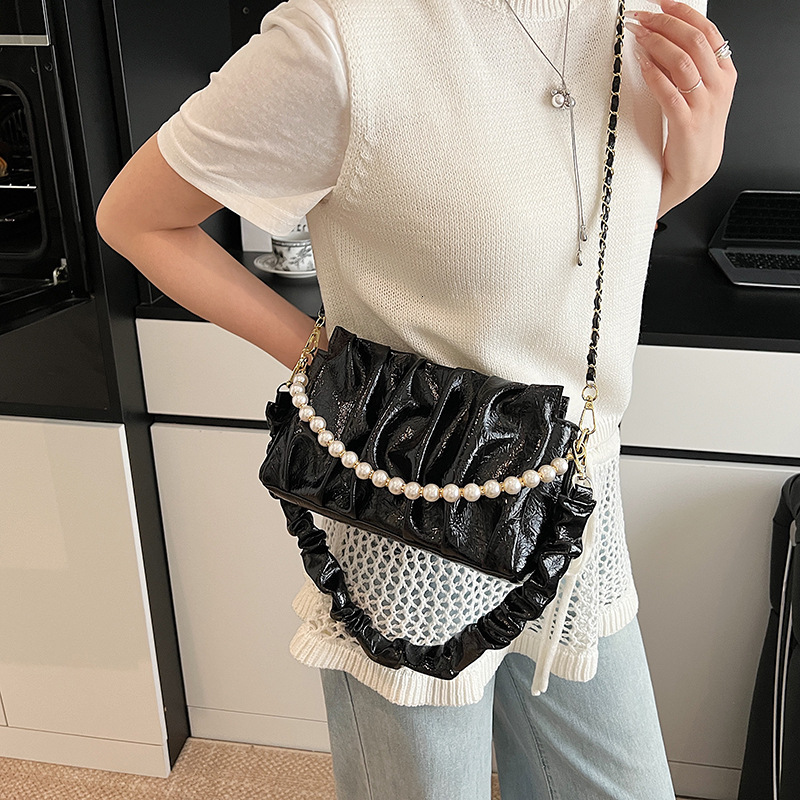 designer High-end Niche Bag for Women Summer 2025 New Fashion Chain Crossbody Bag Women's Pleated Cloud Underar