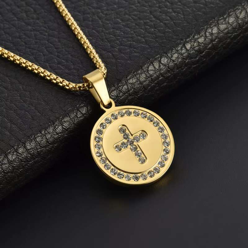 Fashion Stainless Steel Cross Pendant Necklace 18k Gold Plated Non Tarnish Crystal Round Cross Necklace for Men