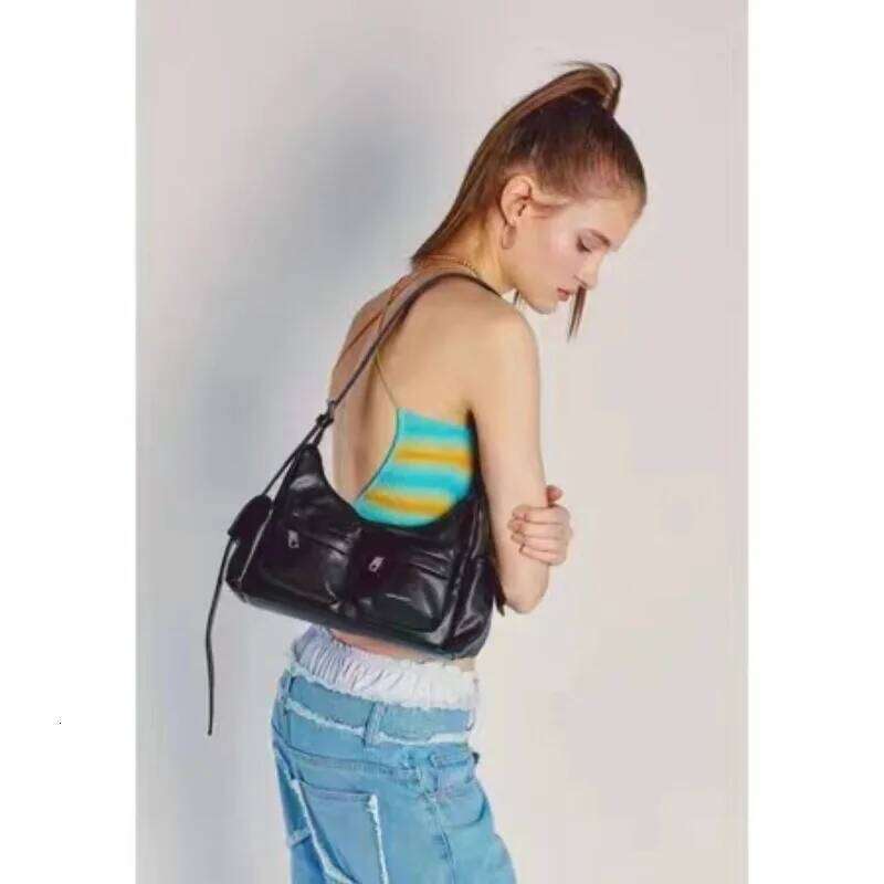 Korean High-Capacity Versatile Commuting With Niche Design, Multi Mouth Bag, Soft Leather Like Crossbody Bag