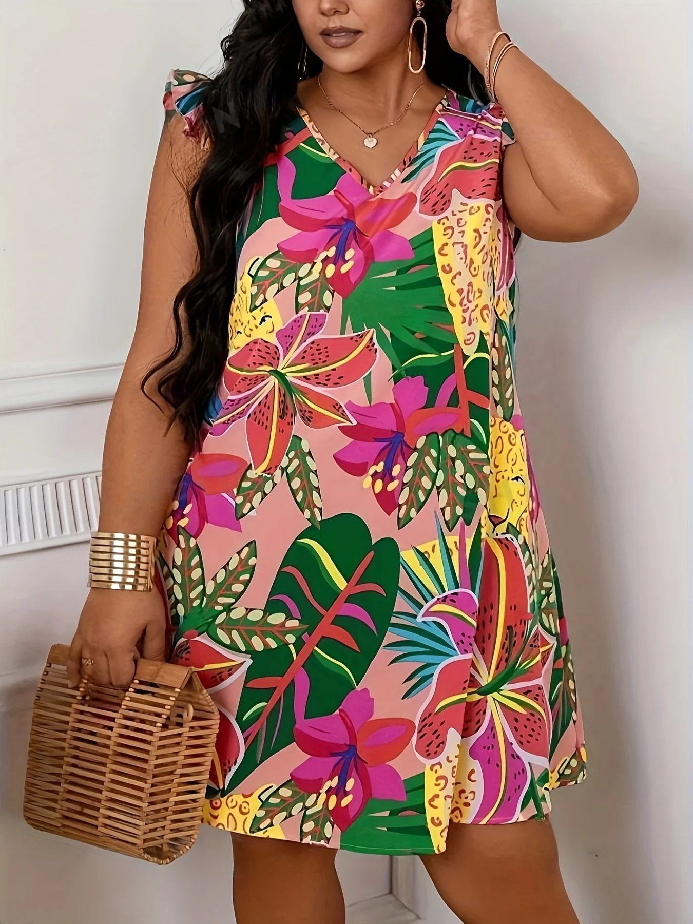 Plus Size Summer Vacation Dress for Women Casual Floral Print V Neck Curve Clothing Butterfly Sleeve Dresses 250526