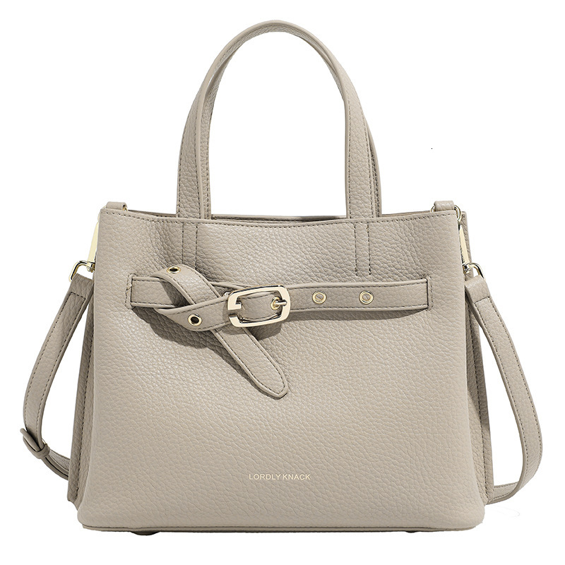 Free shipping Luxury Summer New Handheld Tote Bag Niche Design High-end Commuter Designer bags Versatile Shoulder Crossbody Bucket Bag