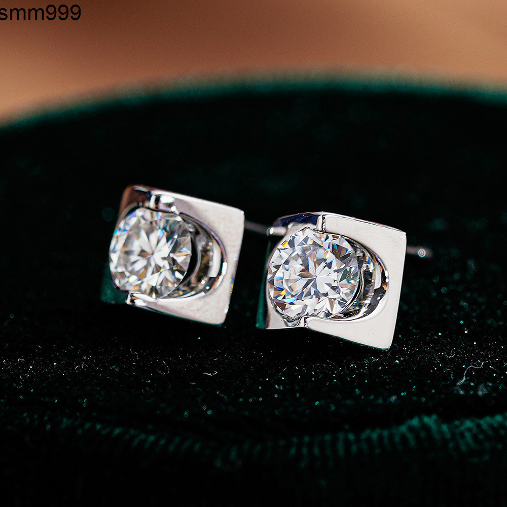 925 Sterling Silver GRA Moissanite Diamond New Fashion Fancy Love Earrings Moissanite Stud Earrings for Women