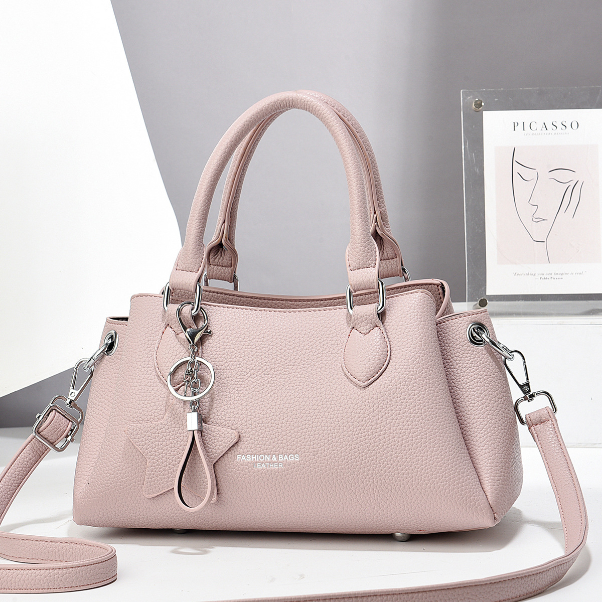 Luxury Brand Designer Bag Elegant New 2025 Fashion Women's Bag Small Tote Bag Light Luxury Quality Ladies Handbag Single Shoulder Crossbody Bag W