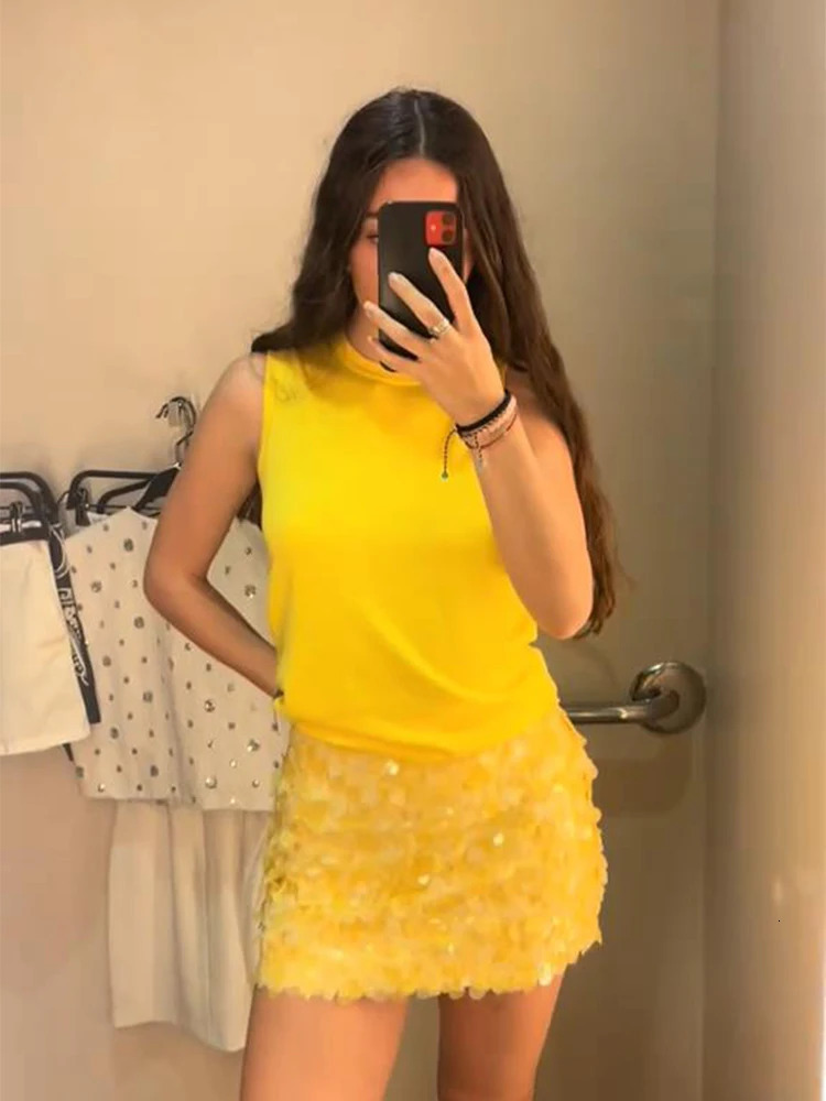 Sexy Sequin Mini Skirt Women Fashion Yellow Party Slim Hip Package Female Skirts 2025 Summer Street Club Bar Shining Lady Skirt 250529
