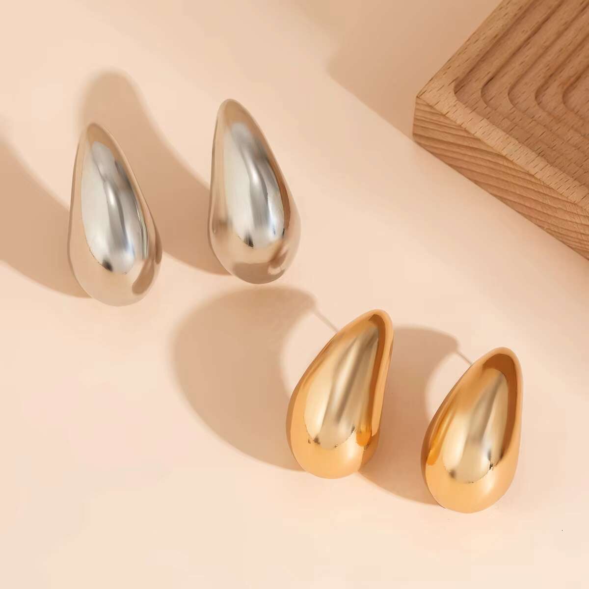 YW Trendy Retro Alloy Comma Teardrop Punk Style Earrings Jewelry Earrings for Women