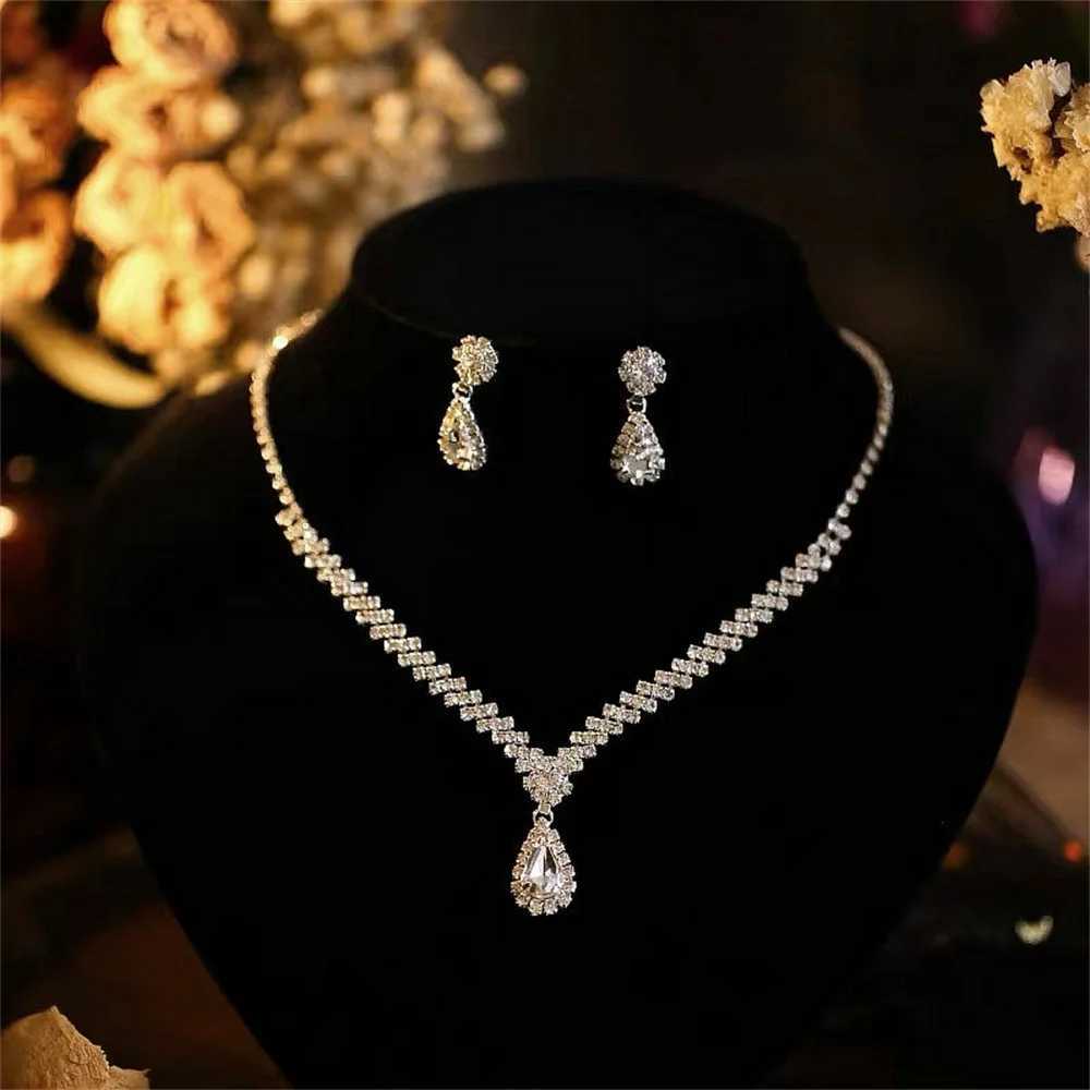 New Water Drop Rhinestone Necklace Earrings For Women Luxury Crystal Zircon Pendant Wedding Bride Party Jewelry Sets Accessories Z250607