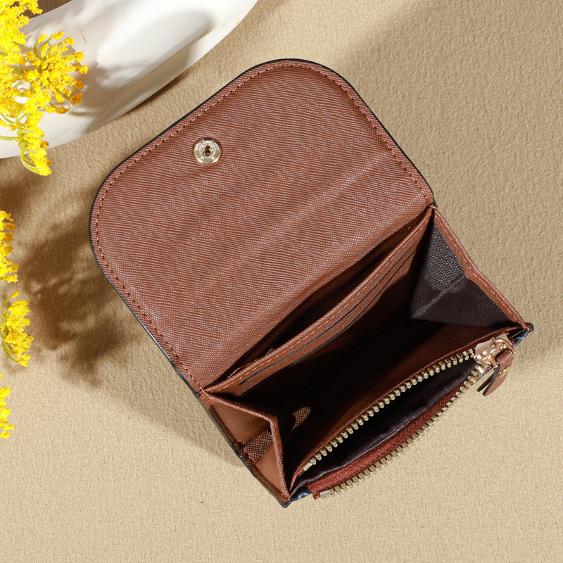 Free Shipping New Designer Bag Women's Wallet Hot-selling Coin Purse Letter Heart Flower Material Clutch Bag Card Bag Credit Card ID Card Bag Bus