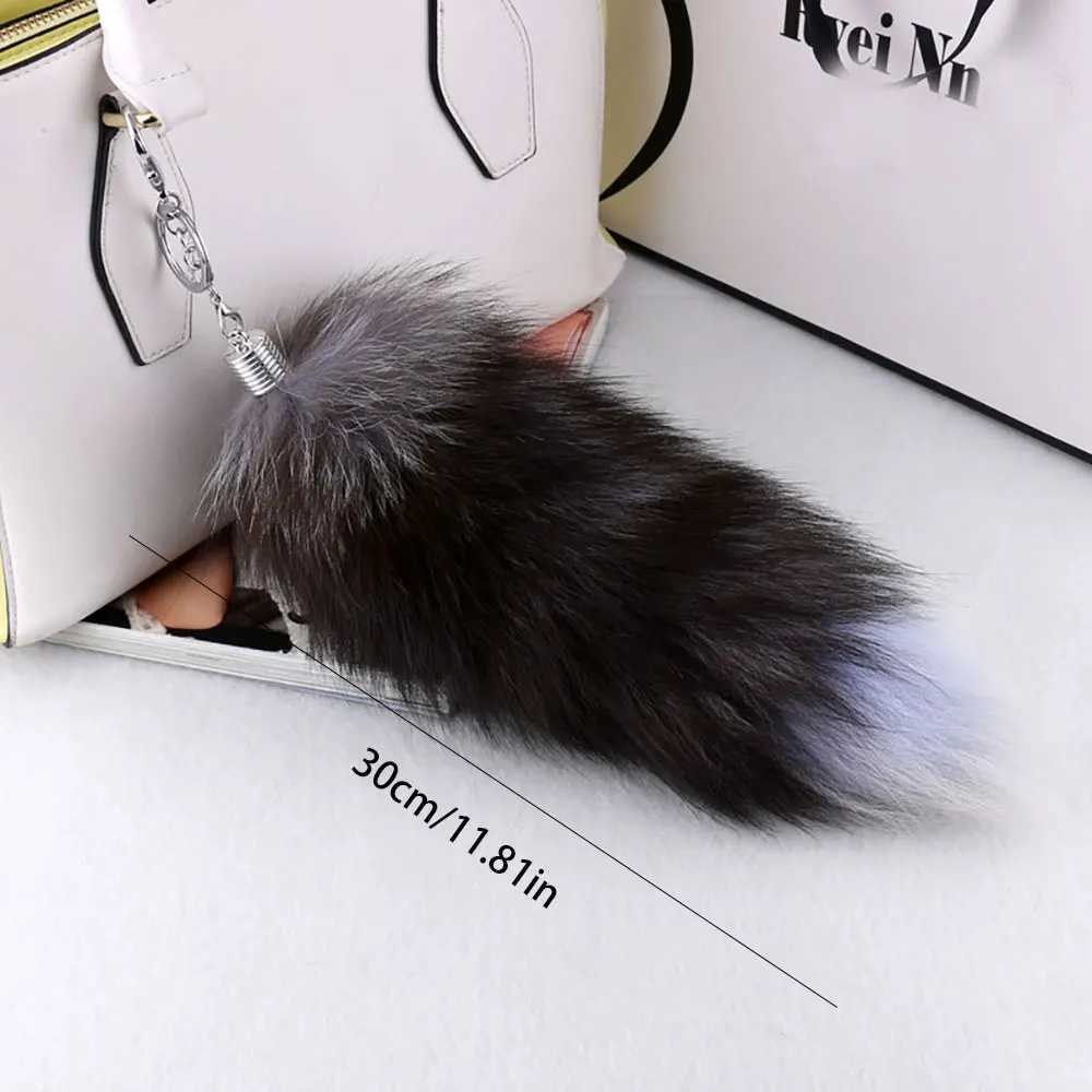 1Pcs Huge Real Fox Tail Keychain Tassel Bag Cosplay Toy Handbag Accessories Hook Pendant Halloween Cosplay XJ250607
