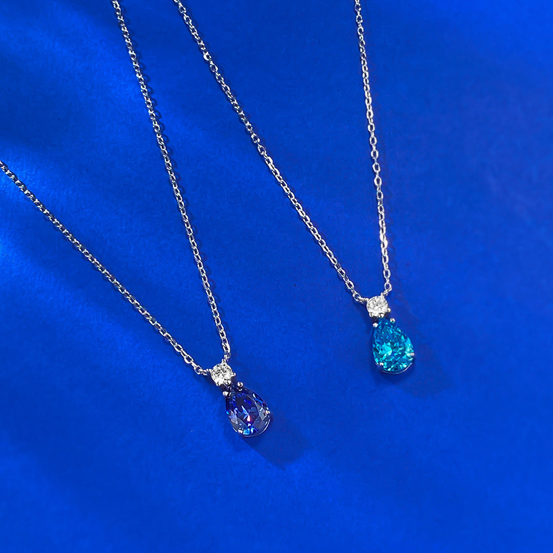 2025 Choucong New Sparkling Water Drop Pendant Luxury Jewelry Soild 1005 925 Sterling Silver Pear Aquamarine Moissanite Diamond Women Beach Clavicle N