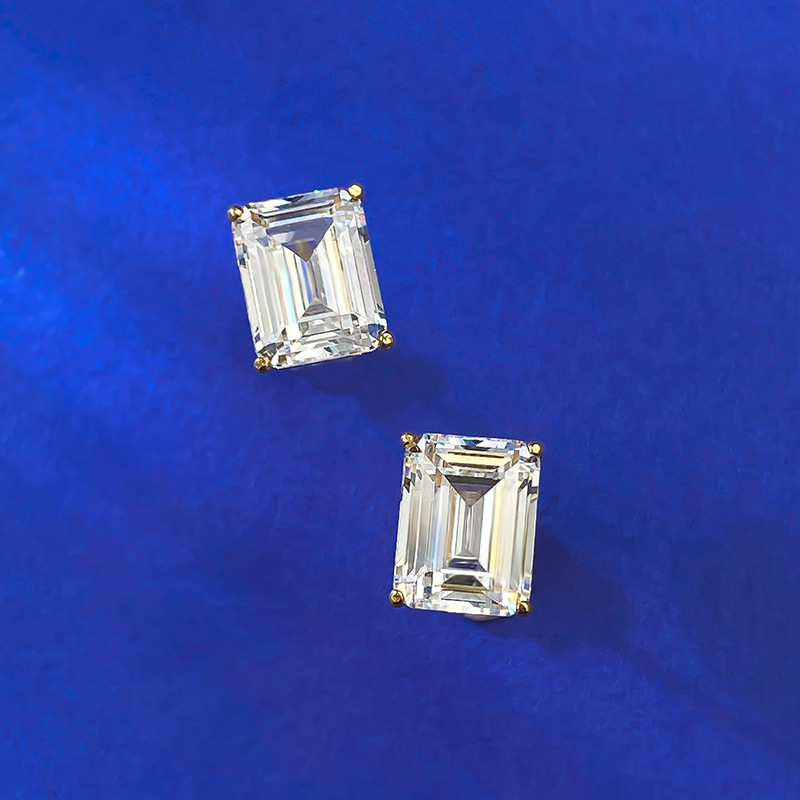 Choucong 2025 Top Sell Elegant Stud Earrings Genuine 100% 925 Sterling Silver 18K Gold Emerlad Cut White Lab Moissanite Diamond Rectangle Women Weddin