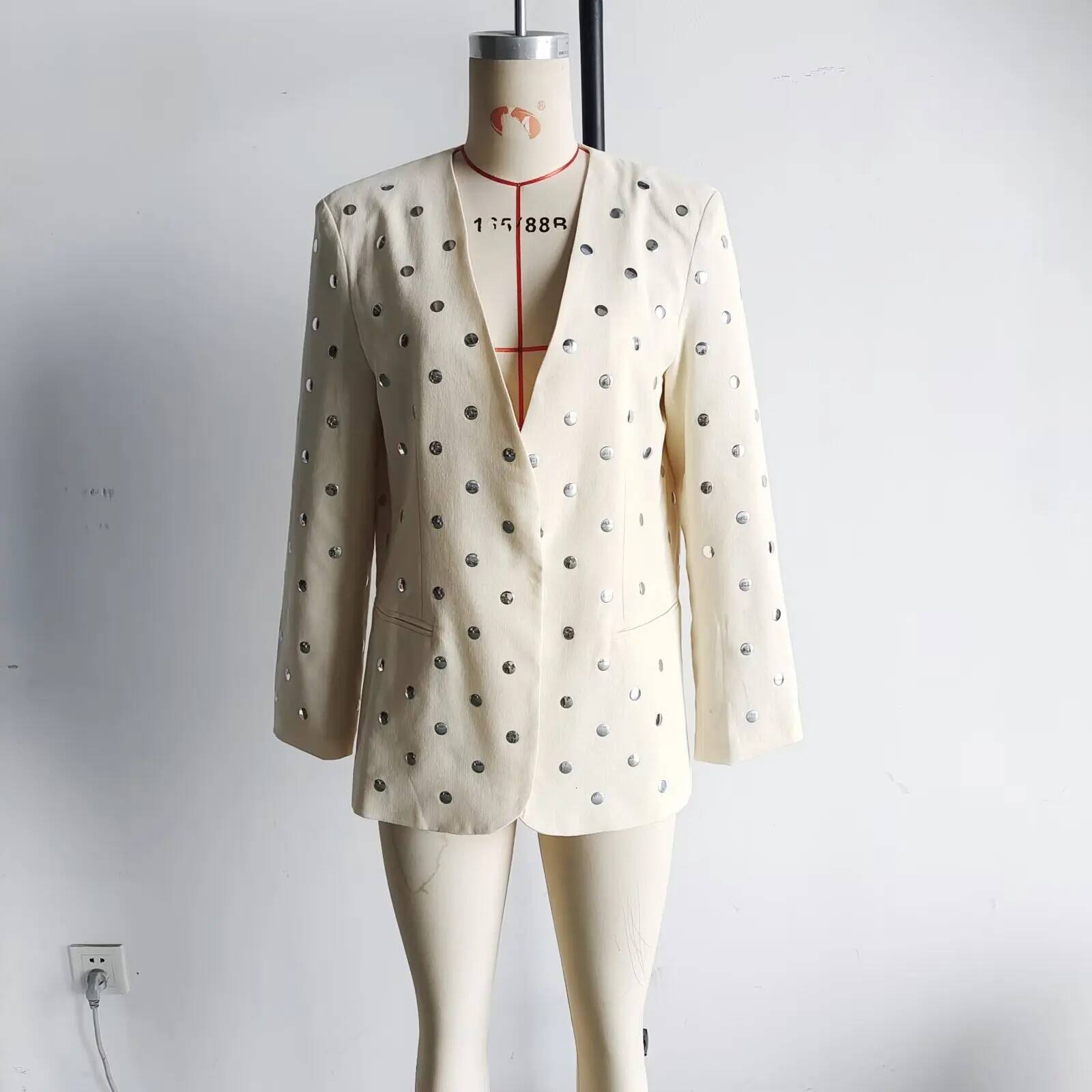 European And American Style 2025 Early Autumn New Rivet Decoration Temperament Trendy All-Match Casual Suit Jacket
