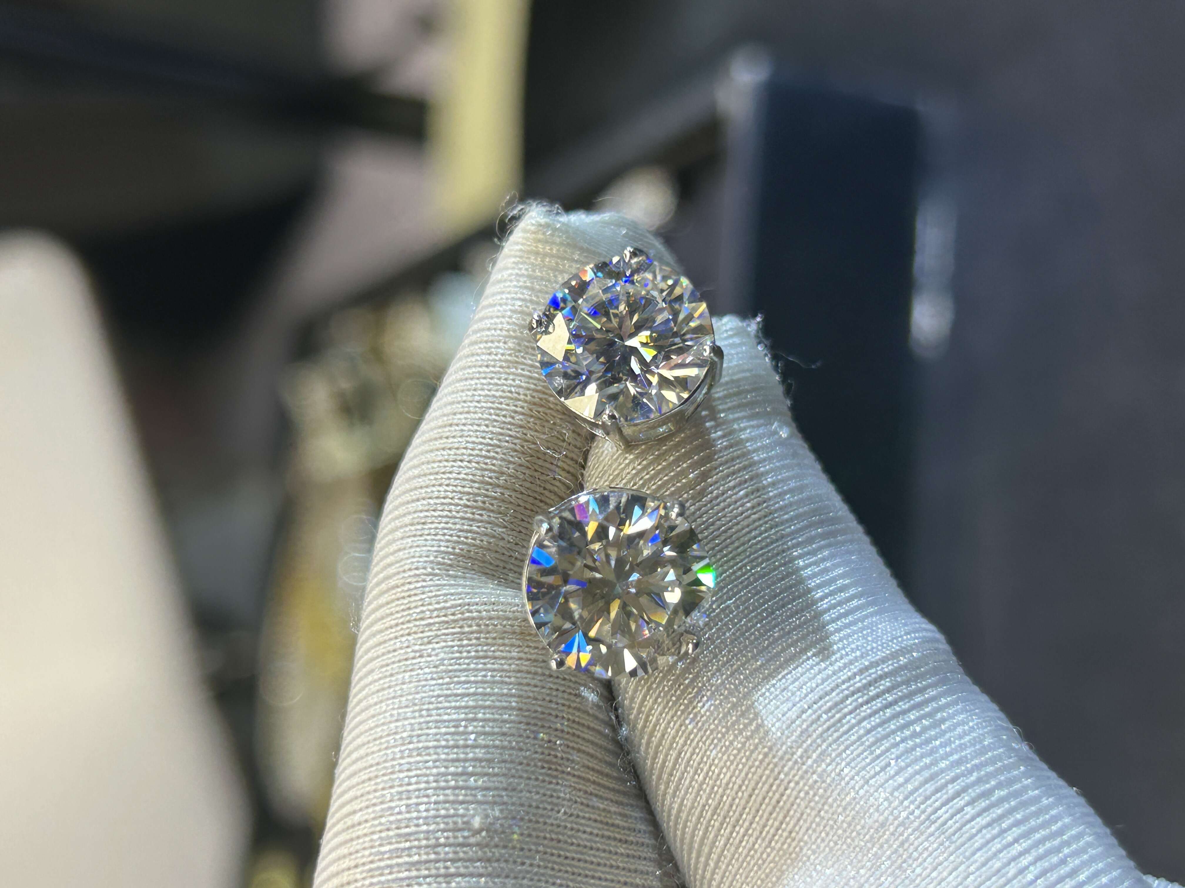 Luxury 8CT Screw Back VVS Moissanite Stud Earrings Hip Hop Earring Stud Jewelry Classic 10MM Moissanite Earrings 925 Silver