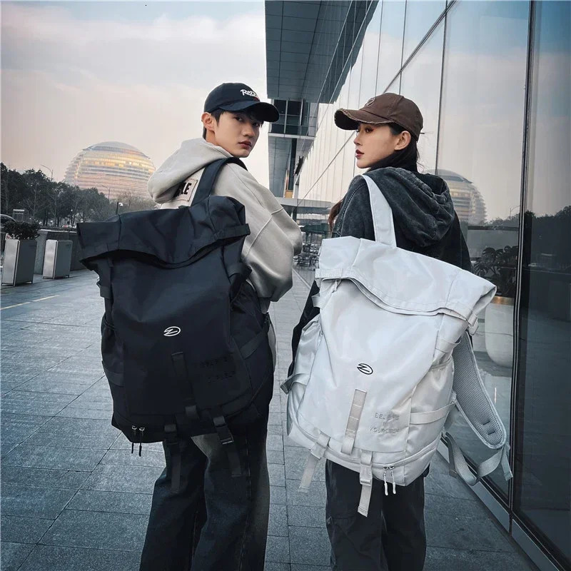 High Street Backpack for Men Fashion Outdoor Women Streetwear Bags Leisure Unisex Couple Large Capacity Backpacks 250605