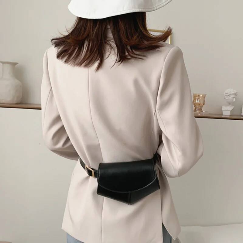 New Brand Peach Heart Waist Bags for Women Summer Chest Cute Purse Belt Bag Designer Fanny Pack Female W