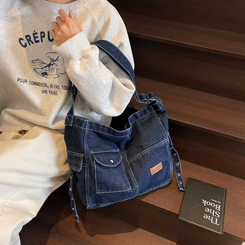 designer 2025 Summer Denim Bag Retro Niche Lazy Literary Washed Tote Bag Trendy Cool Ins Style Single Shoulder Crossbod