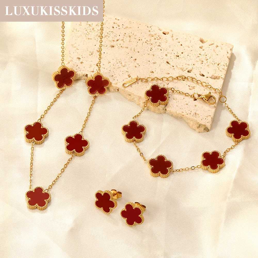 LUXUKISSKIDS Minimalist 3PCS Golden Five- Flower Necklace Earrings Jewelry Sets Shell Dailywear Party Gifts Z250607