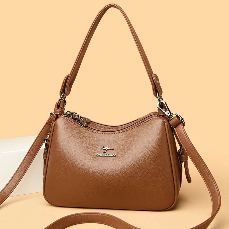 New Style Free Delivery Designer Bag 2025 New Simple Underarm Bag Women Large Capacity Versatile Shoulder Crossbody Small Square Bag New Free Delivery