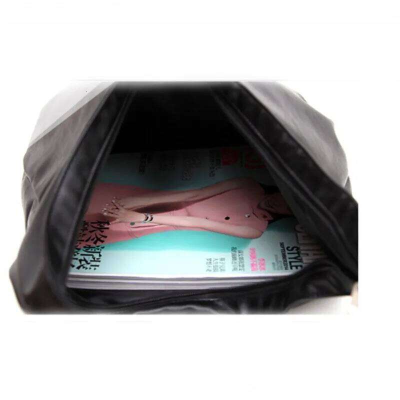 PU Leather Soft Handbag Large Capacity Messenger Bag Black Ladies Shoulder For Women Solid Color Zipper Bags