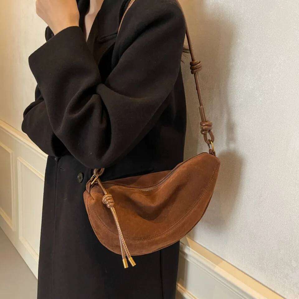 Frosted Retro for Women New Autumn and Winter Niche Design Faux Suede Shoulder Messenger Commuter Dumpling Underarm Bag