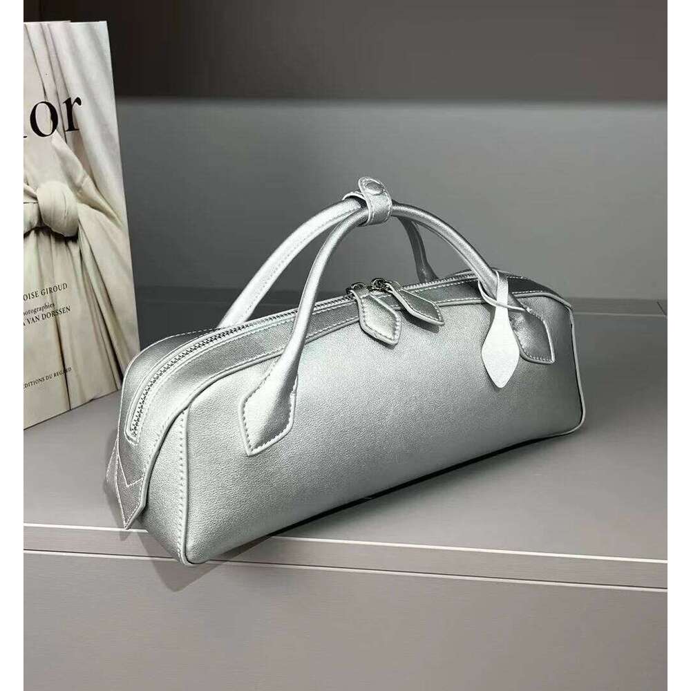 Niche Design Cowhide Vintage Sausage Bag Handbag 250605