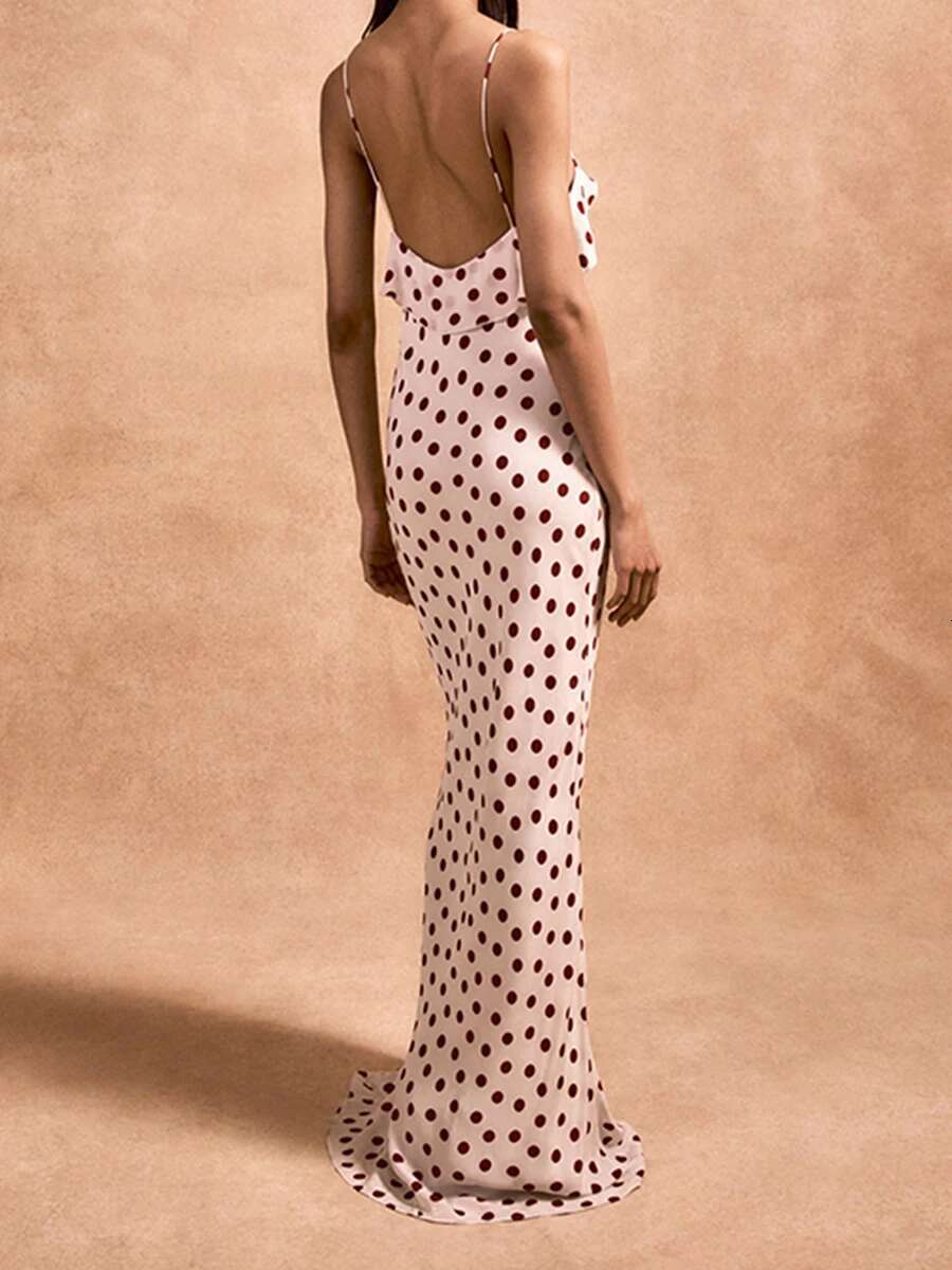 Elegant Off-shoulder Maxi Dress with Ruffle Detail and V-neckline Sleeveless Bodycon Dress for Summer Parties and Events