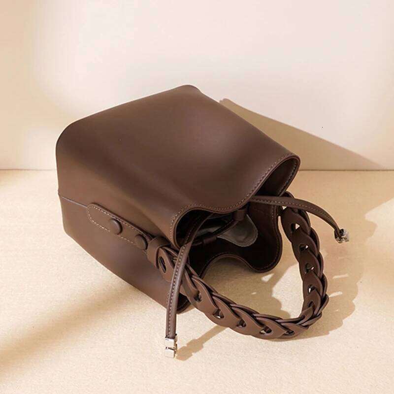 Genuine Leather Mini Tote Bags Women Fashion Solid Color Textured Bucket Bag Female Daily Out Crossbody Pack
