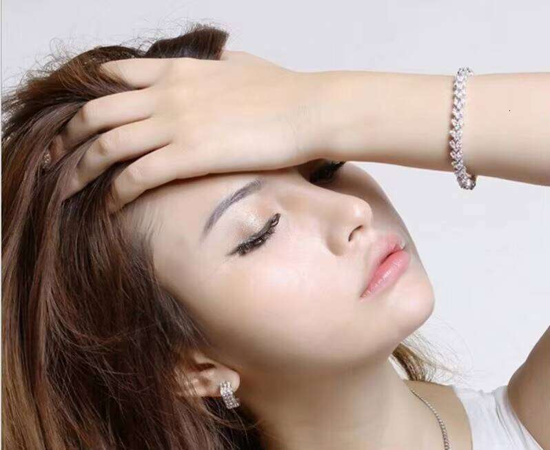 3 Colors Women's fashion Roman Style Crystal Bracelet Gift Accessories